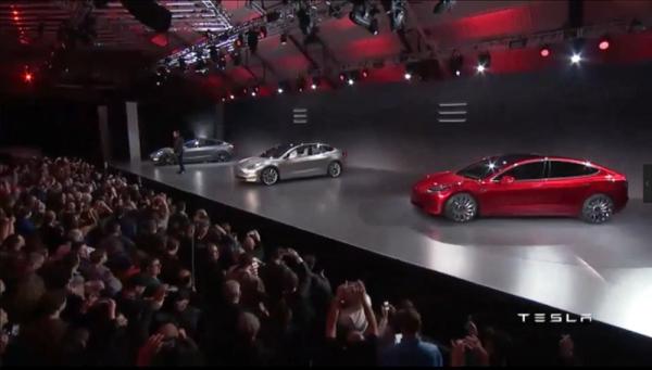 ��˹��늄�(d��ng)��܇